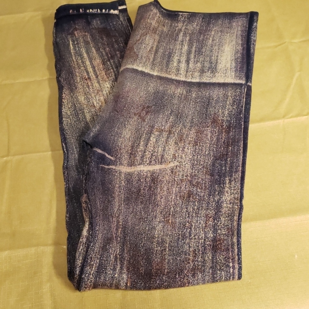 M Rena leggings one size fits most